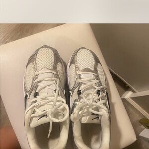 Nike Kids White and Black Sneakers